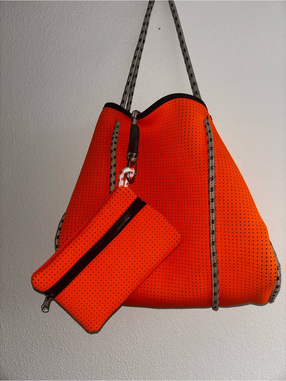 POP UPS EVERYDAY TOTE BURNT ORANGE - Picture 6 of 6